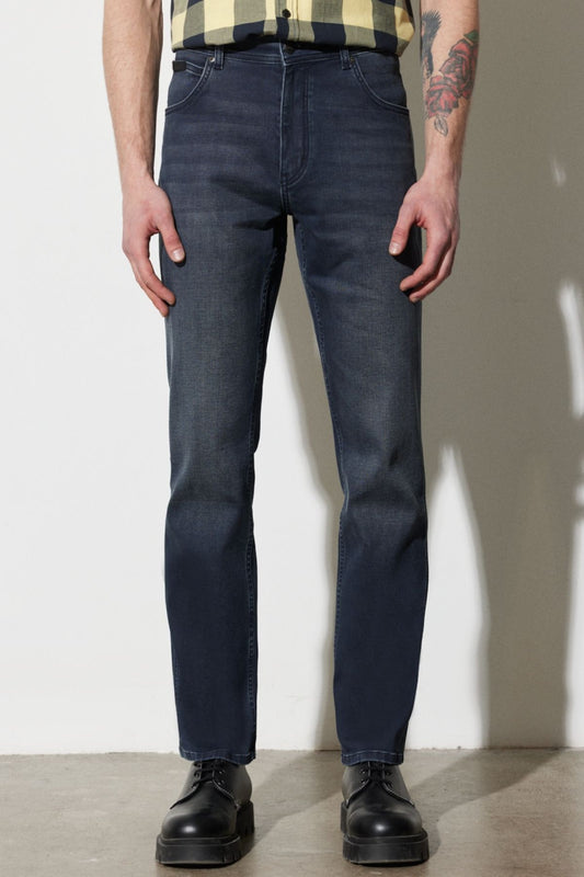 Wrangler Erkek Kot Pantolon W121026001
